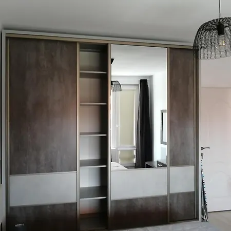 Apartment D And P