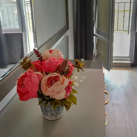 D And P Apartment